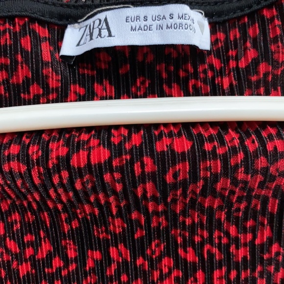 ZARA Pleated top - Picture 5 of 5